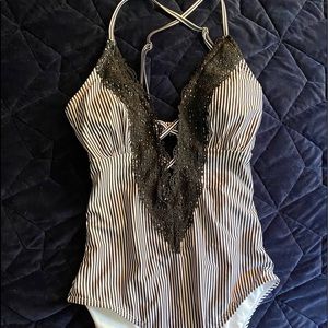 Cupshe Lace Striped Bathing Suit